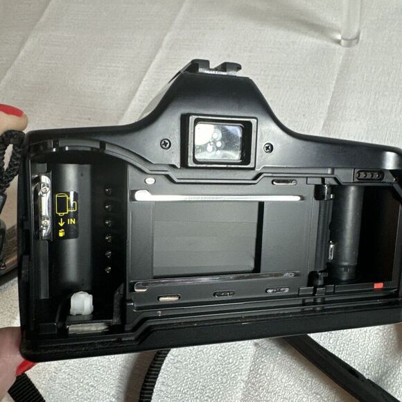 Minolta Maxxum 3000i 35mm Film Camera With Lens UNTESTED Vintage AS IS‎ - Picture 10 of 14